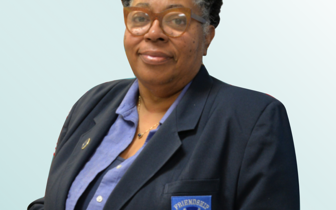 Helen Price, Paraprofessional